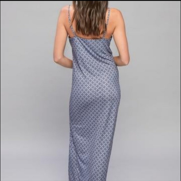 Tigerlily maxi dress bnwt size  8 - Picture 2 of 6